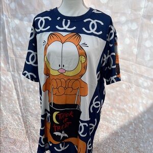Garfield Graphic T-Shirt